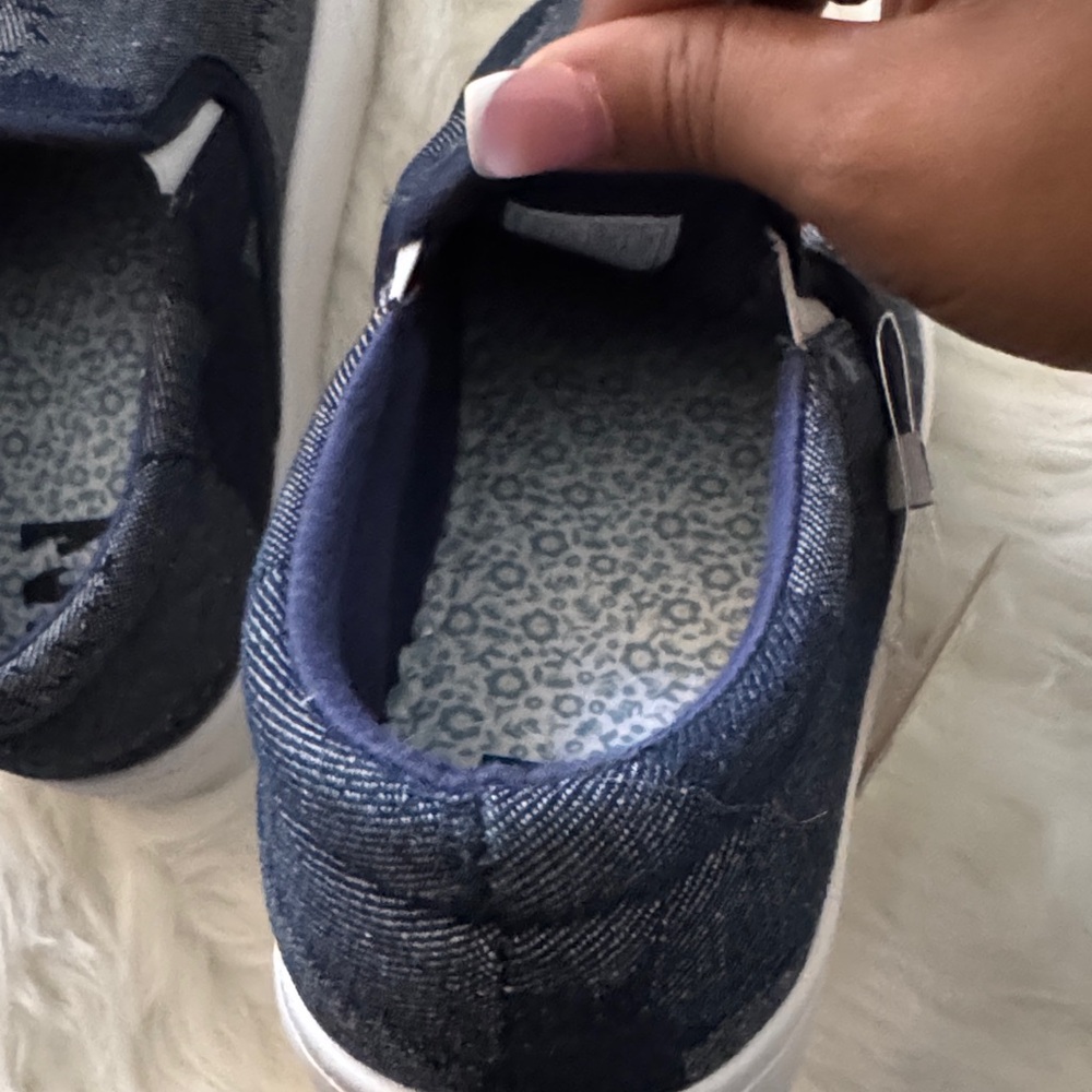 Billabong Women's Denim Blue Slip-On Sneakers - Picture 9 of 9